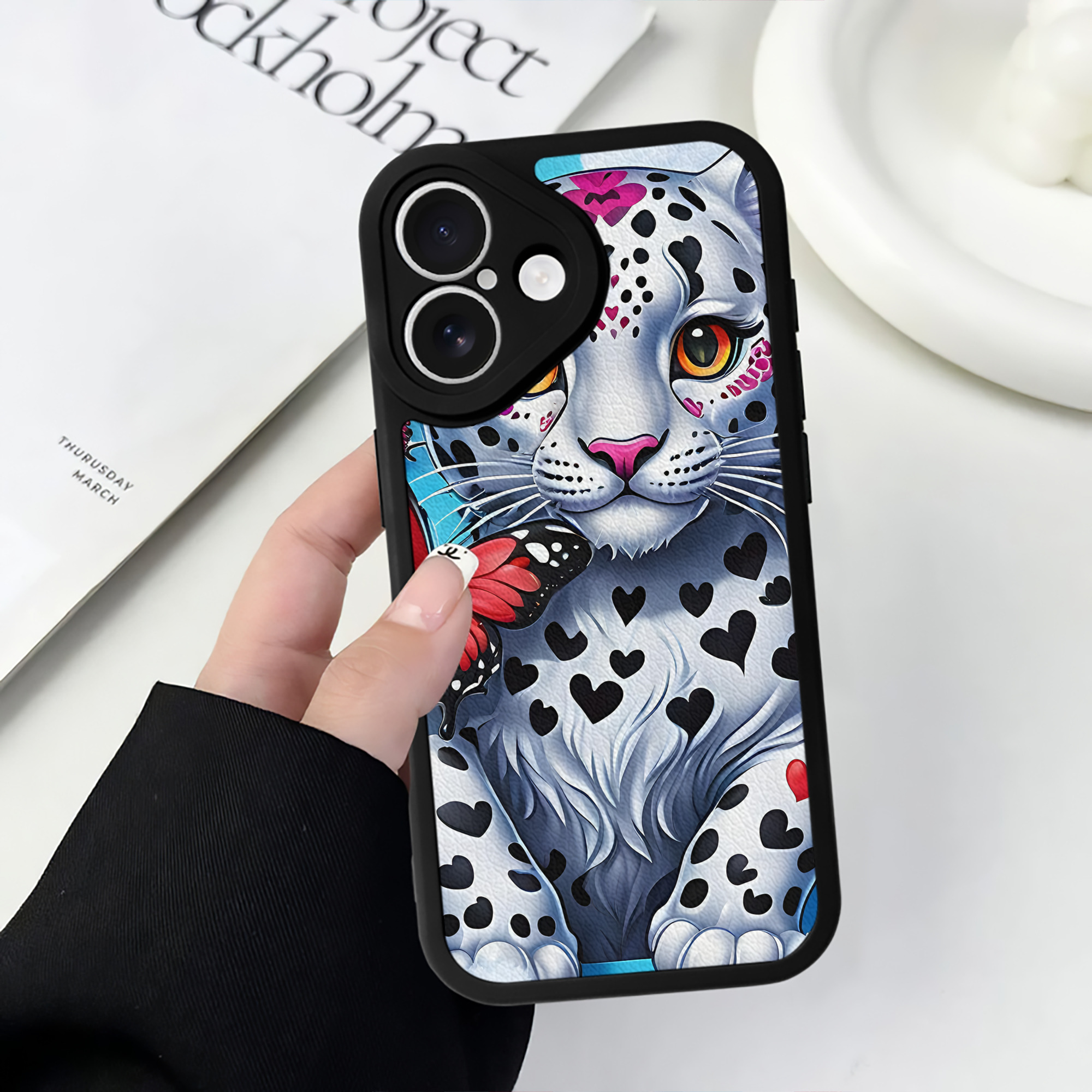 （画像用） ミッキーマウス Mickey Mouse 【iPhone 16シリーズ対応】シリコンスマホケース（レザー調） 材質：シリコン